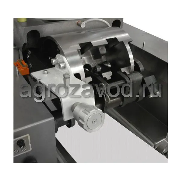 Машина тестоделительная "Восход-ТД-4"